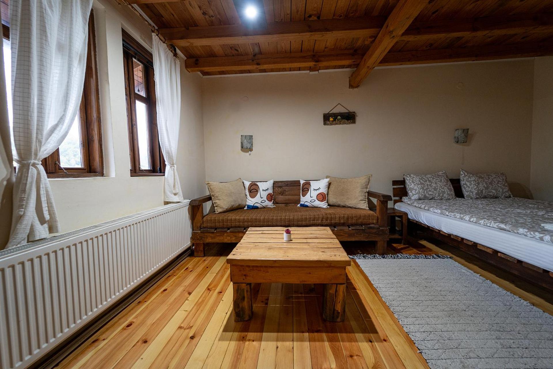 אלנה Guest House Kandaferi 2 מראה חיצוני תמונה