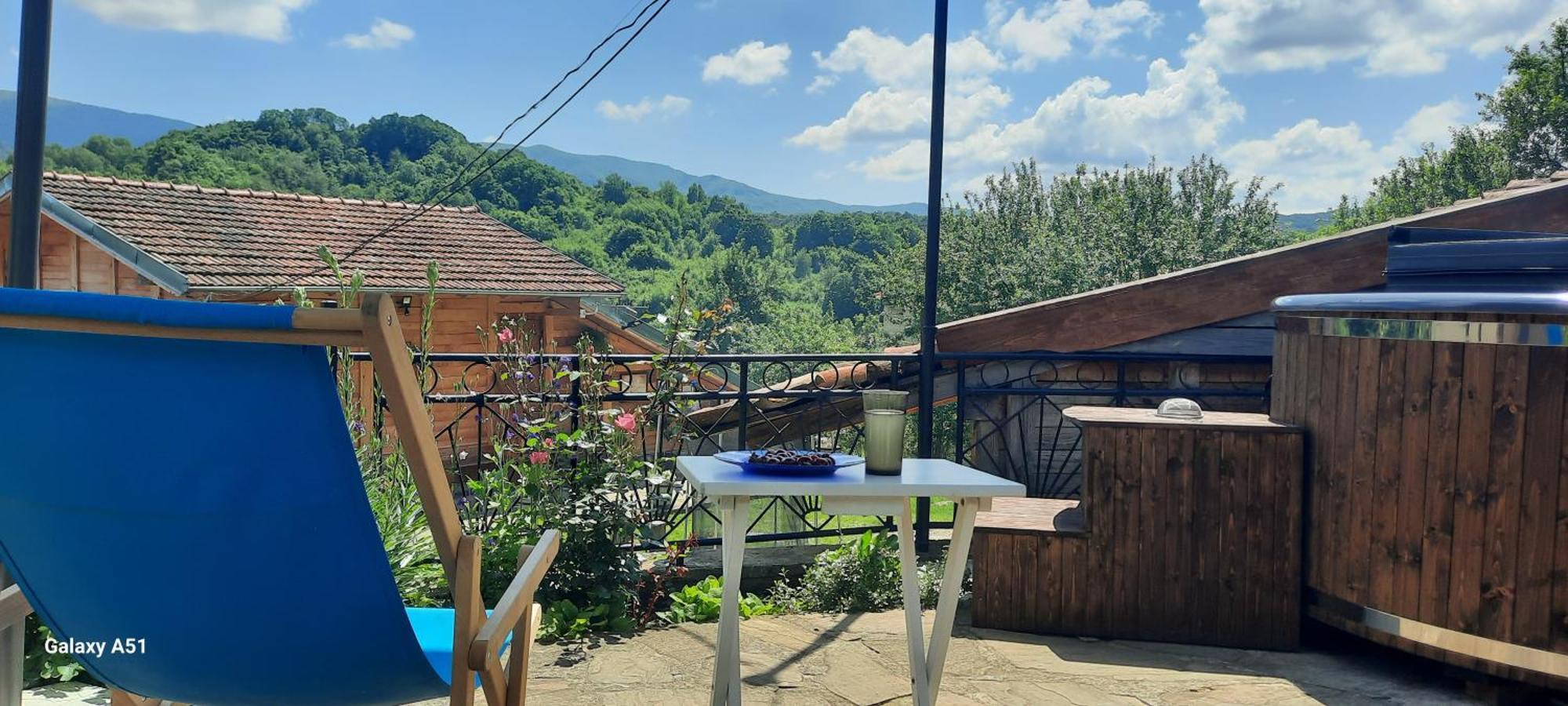 אלנה Guest House Kandaferi 2 מראה חיצוני תמונה